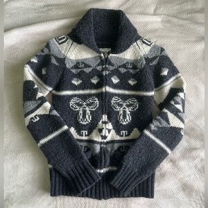 🩶TNA Zip-Up Sweater🩶